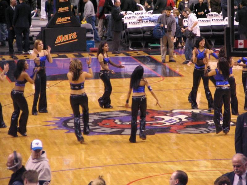 Raptors - 02.04.2005 448.jpg